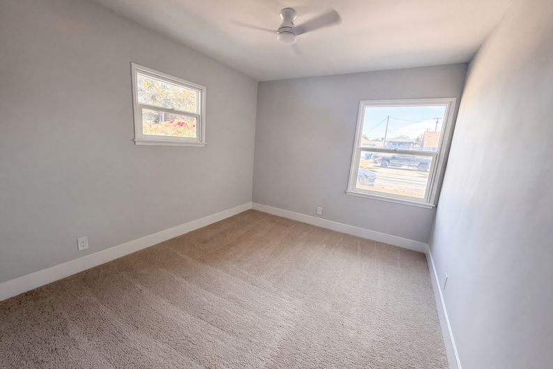 Photo 4 of 29 of 8015 Aldea Ave, LOS ANGELES, CA