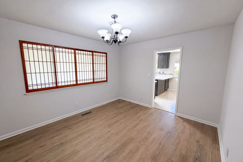 Photo 15 of 36 of 612 Tahos Rd, Orinda, CA