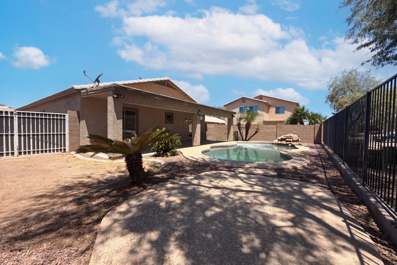 Photo 5 of 17 of 28783 N Sedona Pl, San Tan Valley, AZ