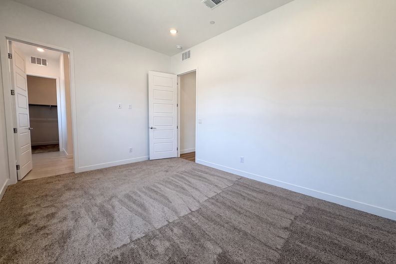 Photo 25 of 28 of 8220 Gusty Brook St, Las Vegas, NV