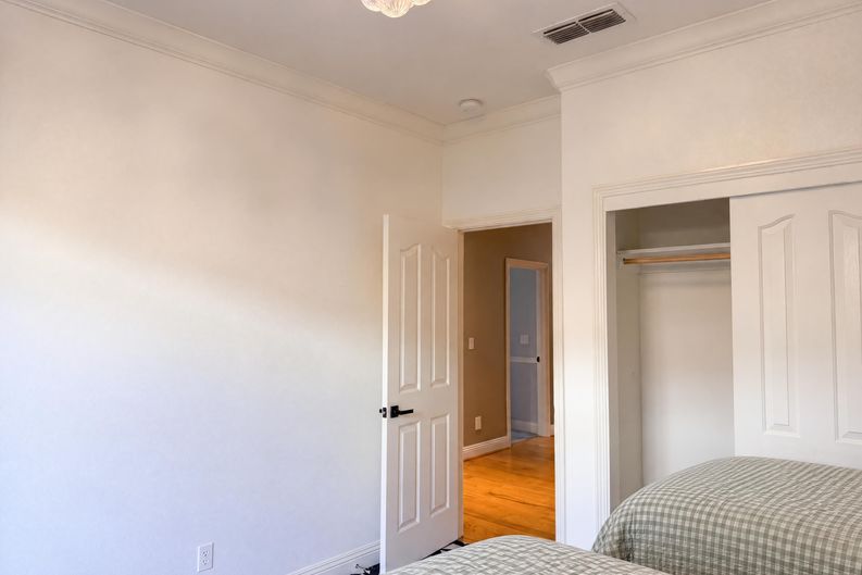 Photo 28 of 51 of 1401 Grey Owl Cir, Roseville, CA