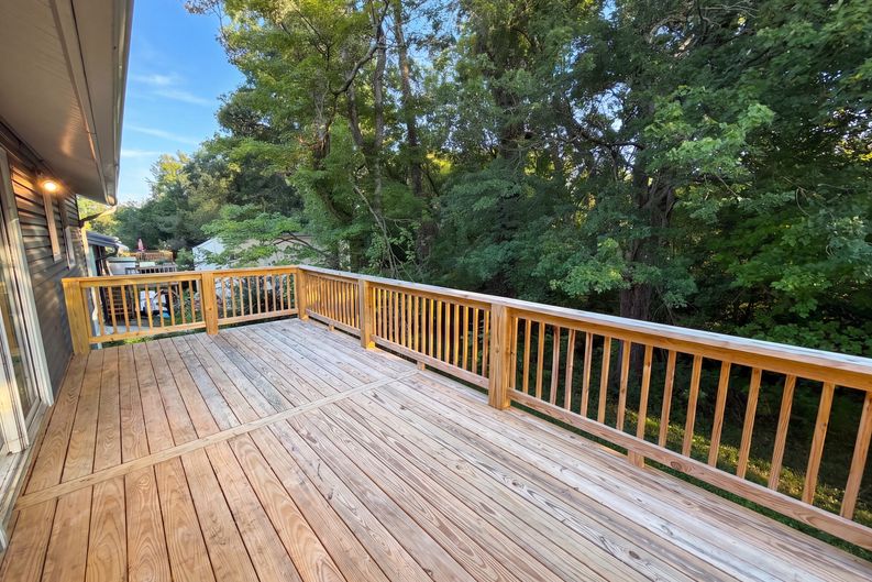 Photo 26 of 27 of 7301 Meadowbrook Cir, Knoxville, TN