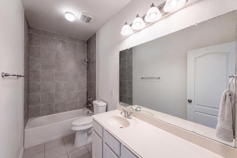 Photo 24 of 28 of 19607 Pecos Bend Ct, Cypress, TX