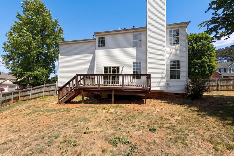 Photo 5 of 26 of 9 Bluff Ridge Ct, Greenville, SC