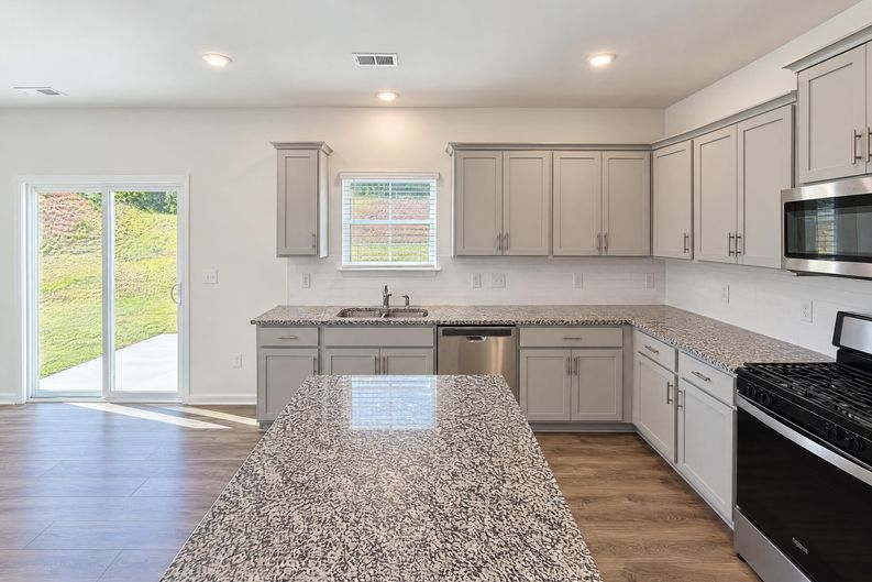 Photo 10 of 52 of 6478 Bellawood Dr, Trinity, NC