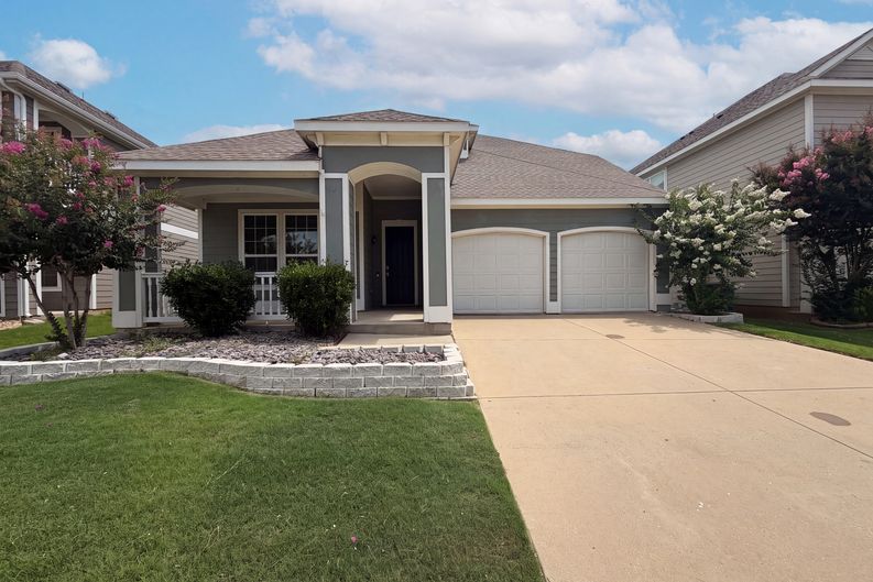 Photo 22 of 26 of 9165 Blackstone Dr, Providence Village, TX