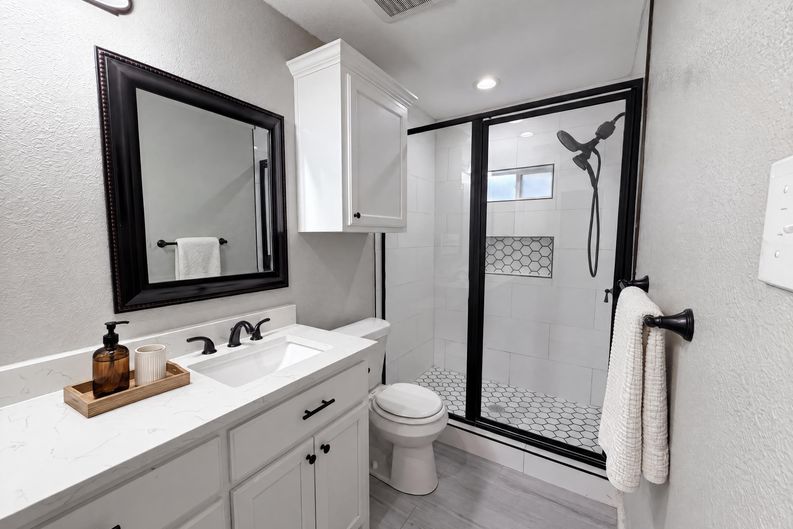 Photo 16 of 18 of 13214 Deepwater Cir, Corpus Christi, TX