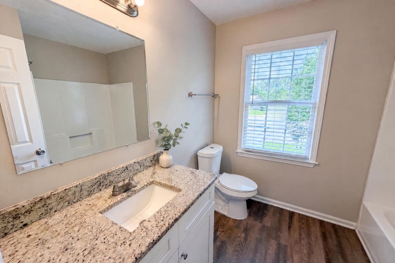 Photo 12 of 23 of 4078 Tara Ct, Loganville, GA