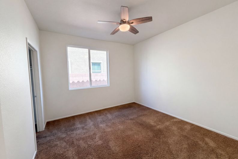 Photo 25 of 52 of 4036 White Opal St, Las Vegas, NV