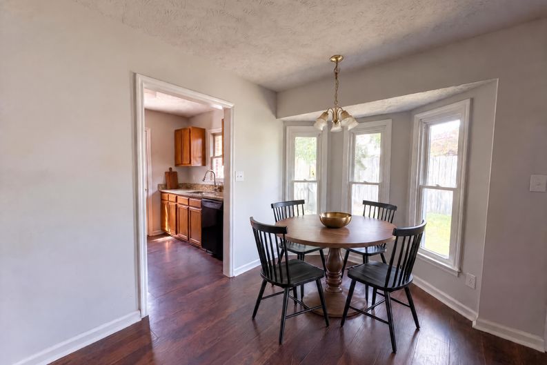 Photo 6 of 15 of 1710 Winnabow Dr, Fayetteville, NC