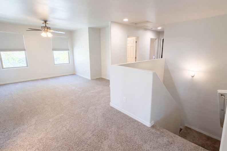 Photo 14 of 42 of 11284 N 186th Ln, Surprise, AZ