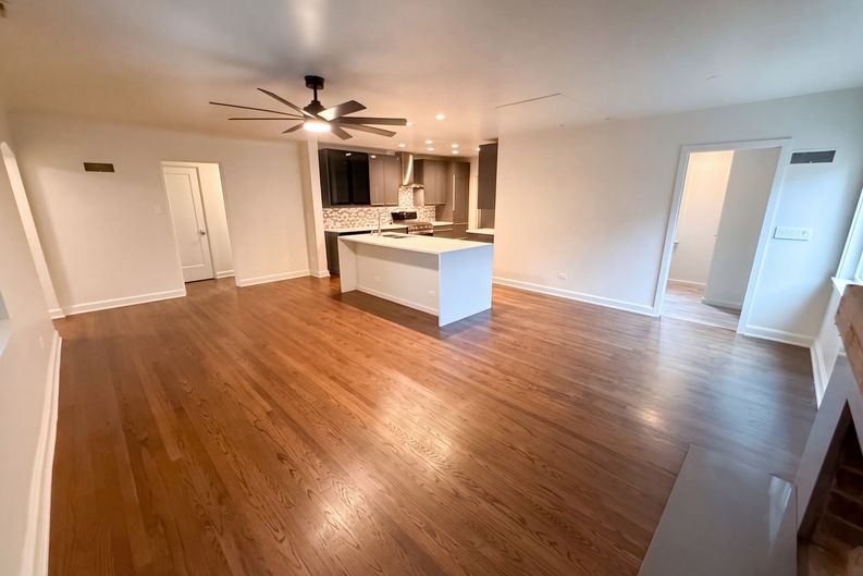 Photo 7 of 18 of 1560 Leyden St, Denver, CO