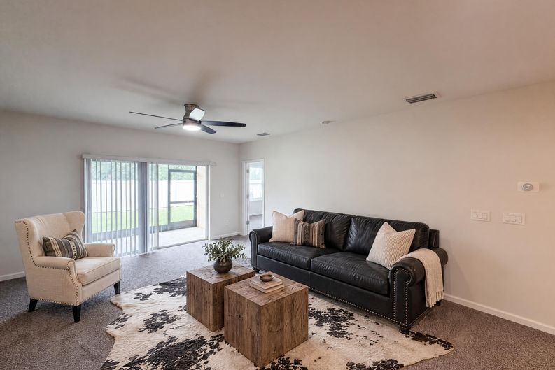 Photo 10 of 32 of 17917 Turning Leaf Cir, Land O Lakes, FL