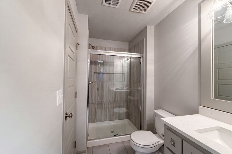 Photo 17 of 34 of 7540 N Amity Ave, Kansas City, MO