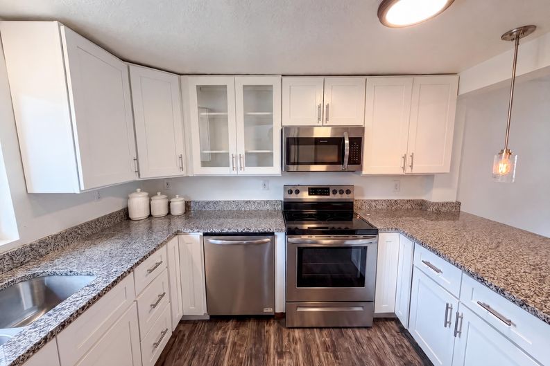 Photo 6 of 17 of 1346 Harrop St, Ogden, UT