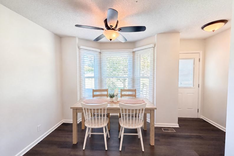 Photo 7 of 23 of 1819 Bourne Cir, Clarksville, TN