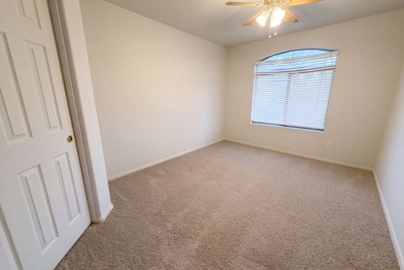 Photo 18 of 43 of 14521 N 126th Ave, El Mirage, AZ
