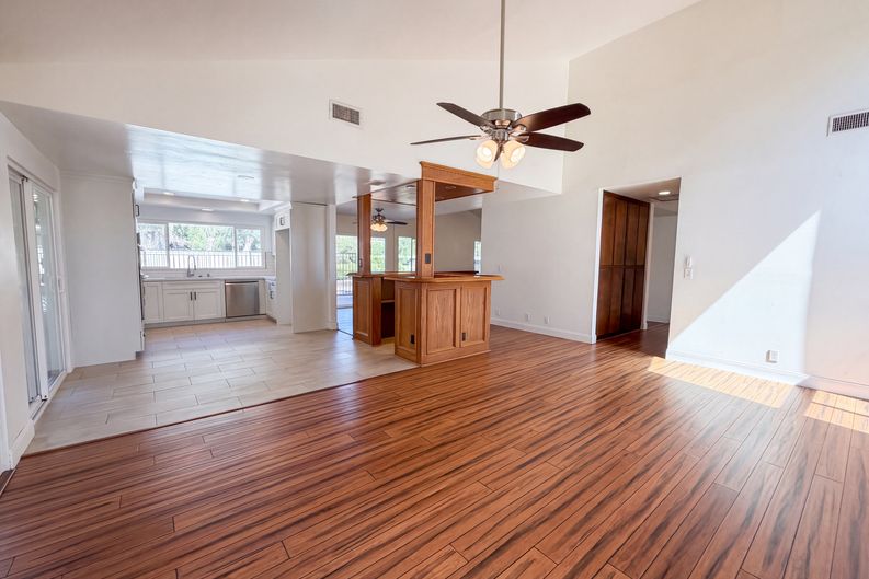 Photo 9 of 40 of 15408 Glentree Rd, Valley Center, CA