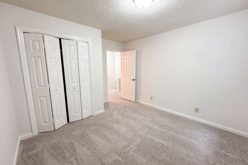 Photo 10 of 46 of 5997 Wintergreen Rd, Norcross, GA