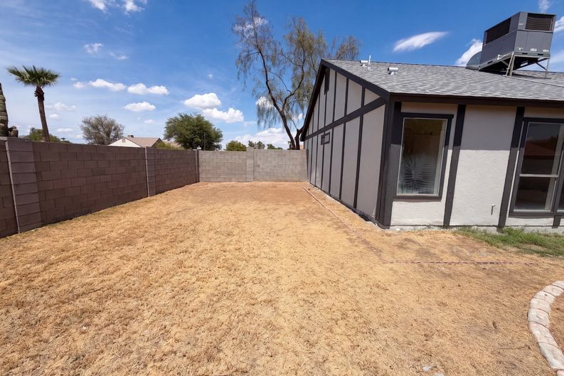 Photo 25 of 29 of 615 W Montoya Ln, Phoenix, AZ