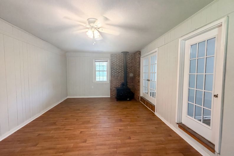 Photo 4 of 17 of 1804 Gade Bryant Rd, Moncure, NC