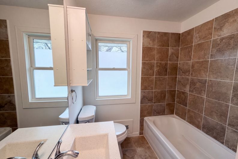 Photo 10 of 27 of 6319 Perry Ave N, Brooklyn Center, MN