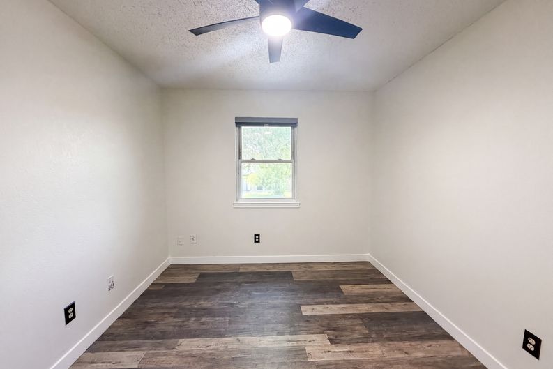 Photo 10 of 19 of 2505 Lain Dr, Killeen, TX
