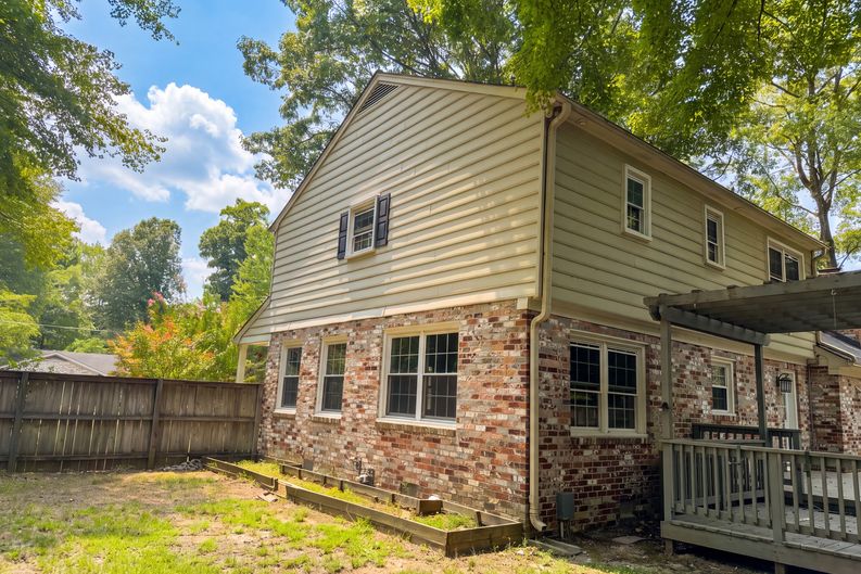 Photo 21 of 26 of 101 Bonito Dr, Yorktown, VA