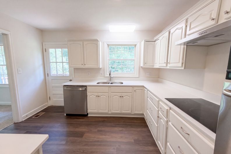 Photo 29 of 41 of 2618 Speas Rd, Winston Salem, NC