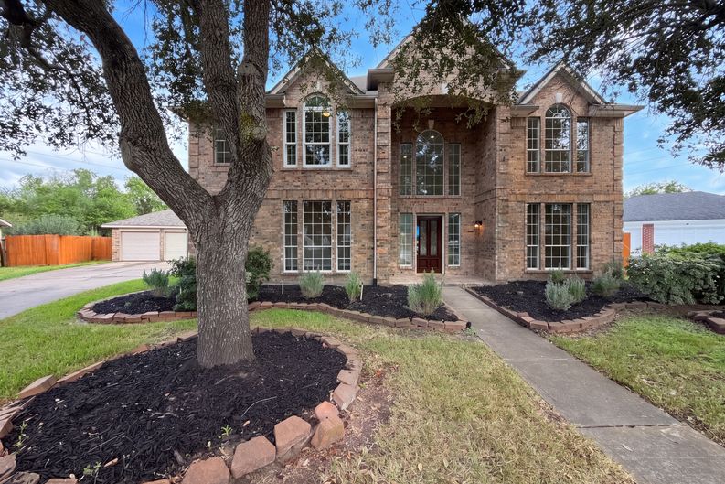 Photo 41 of 45 of 1702 Corona Del Mar Dr, Missouri City, TX