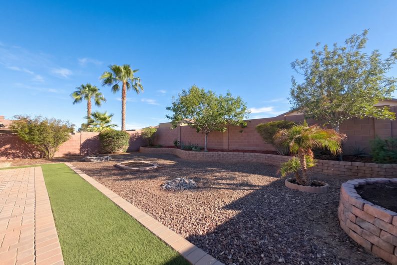 Photo 21 of 22 of 40877 W Bedford Dr, Maricopa, AZ
