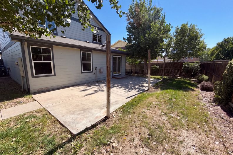 Photo 32 of 34 of 886 Sagebrush Dr, Brighton, CO