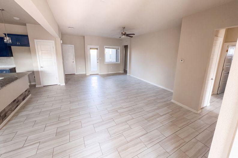 Photo 7 of 20 of 2801 Maria Casas St, El Paso, TX