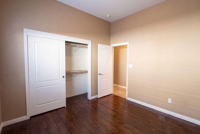 Photo 17 of 35 of 11904 Kenseth St, Bakersfield, CA