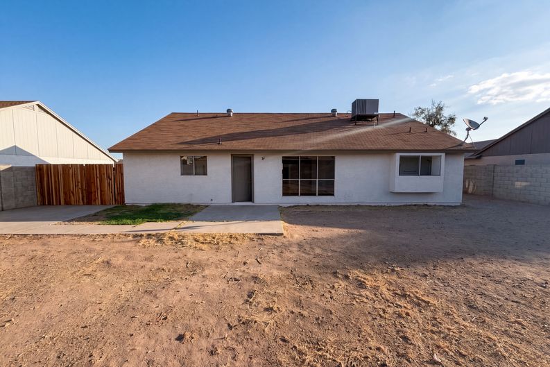 Photo 5 of 20 of 8839 W Carol Ave, Peoria, AZ