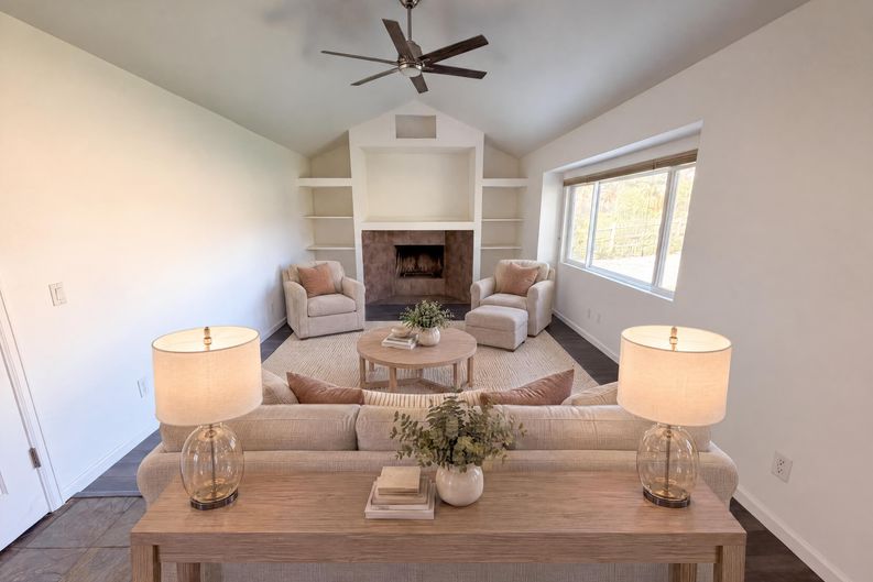 Photo 8 of 39 of 20890 E Sussex Ct, Parker, CO