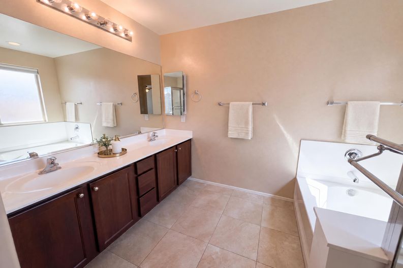 Photo 18 of 38 of 2216 E Brigadier Dr, Gilbert, AZ