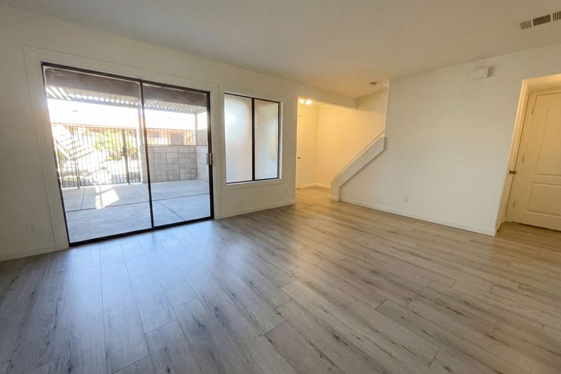 Photo 3 of 18 of 5097 Village Dr, Las Vegas, NV