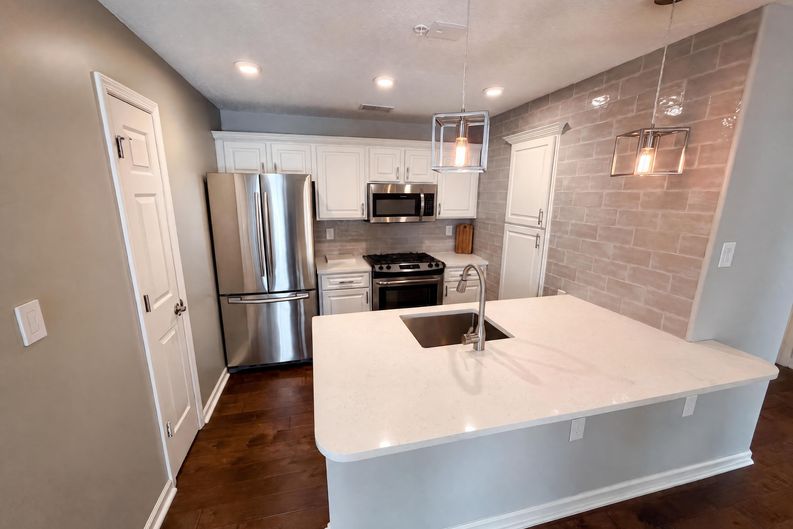 Photo 10 of 31 of 2090 River Heights Walk SE, Marietta, GA