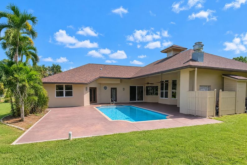 Photo 5 of 37 of 12795 79th Ct N, West Palm Beach, FL