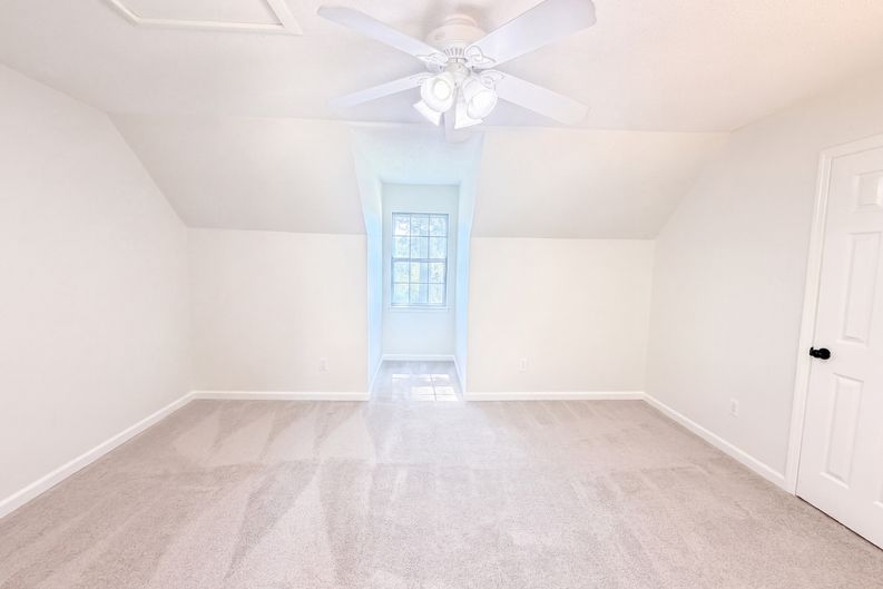 Photo 12 of 21 of 7161 Roper Rd, Trussville, AL