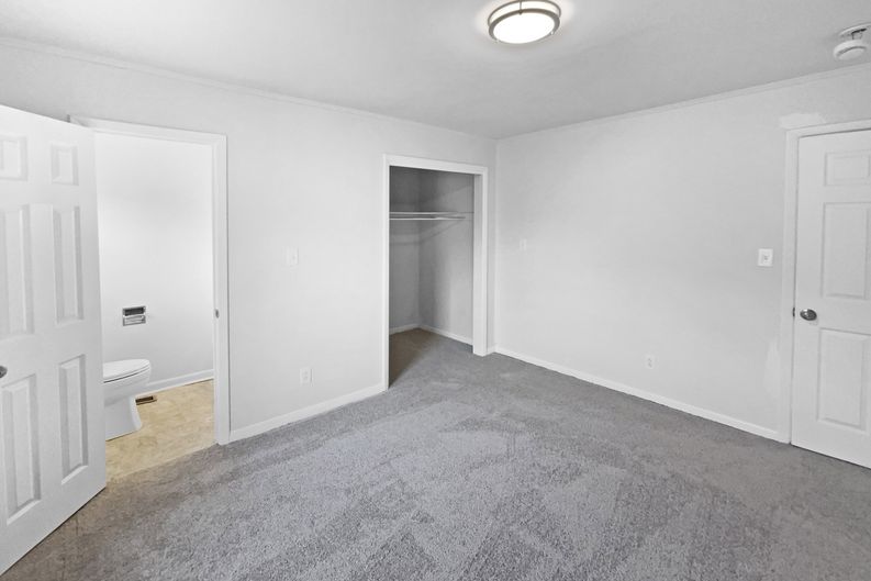 Photo 22 of 28 of 4028 Catalpa Ave, Knoxville, TN