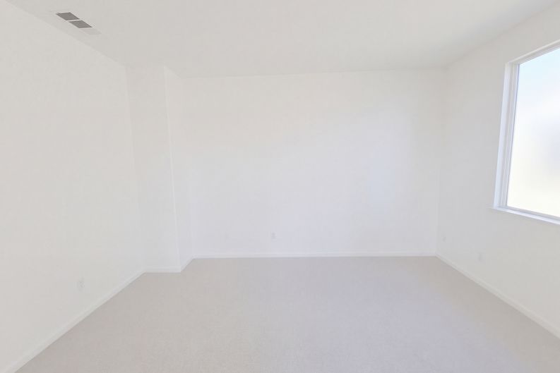 Photo 9 of 41 of 2328 Forty Niner Ct, Antioch, CA