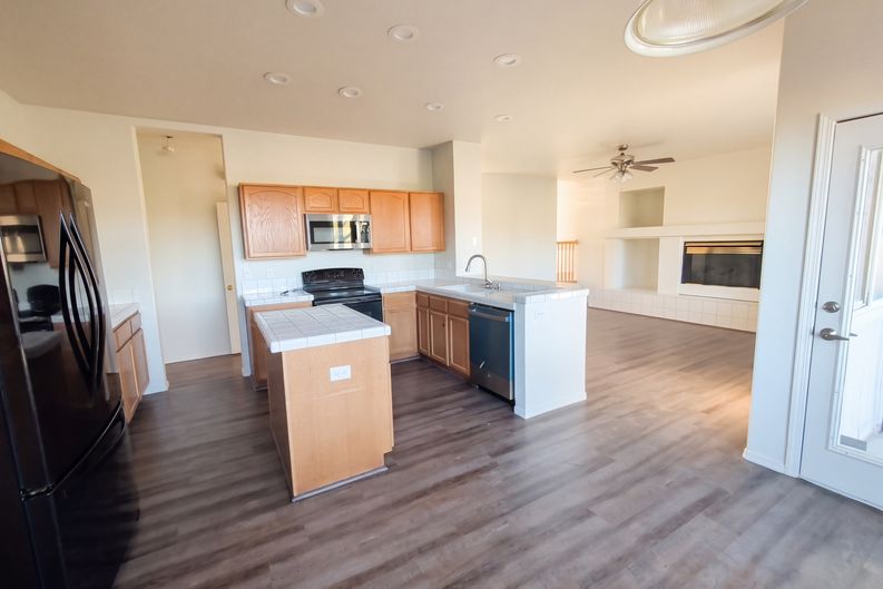 Photo 11 of 43 of 1465 Grand Point Way, Reno, NV