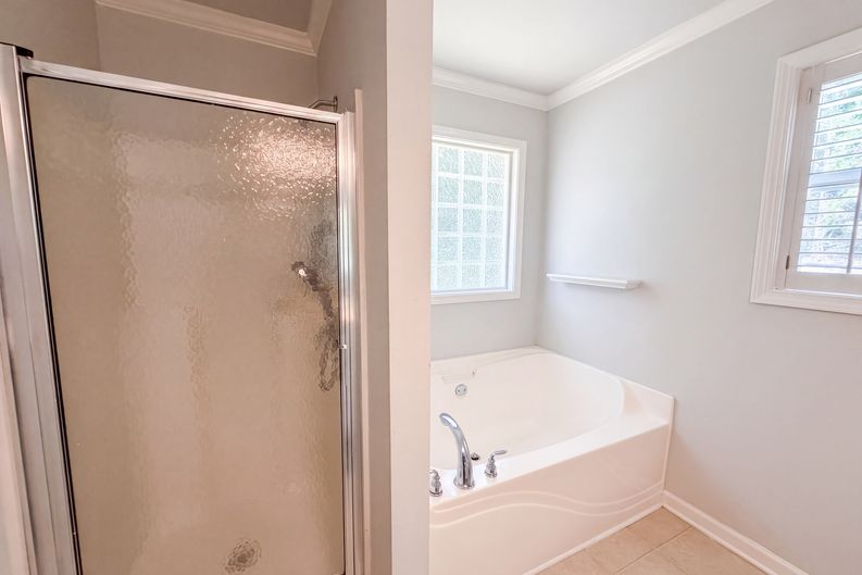 Photo 10 of 18 of 211 Logan Creek Ln, Dallas, GA