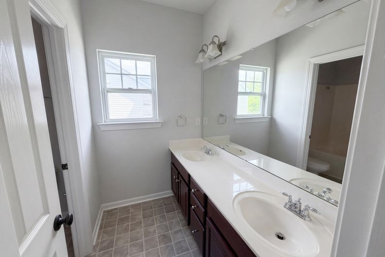 Photo 7 of 27 of 9696 Ravenscroft Ln NW, Concord, NC