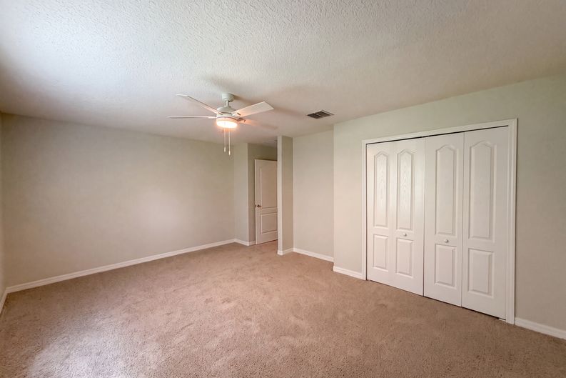 Photo 18 of 39 of 12706 Grovehurst Ave, Winter Garden, FL
