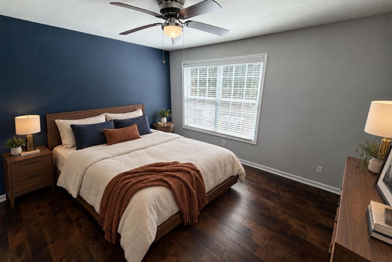 Photo 4 of 31 of 2090 River Heights Walk SE, Marietta, GA