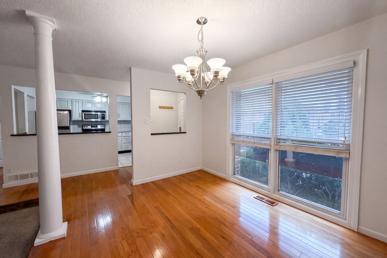 Photo 7 of 20 of 1154 Rue La Chelle Walk, Saint Louis, MO