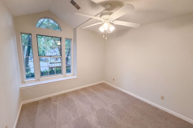 Photo 7 of 28 of 13 Stanford Ridge Ct, Irmo, SC